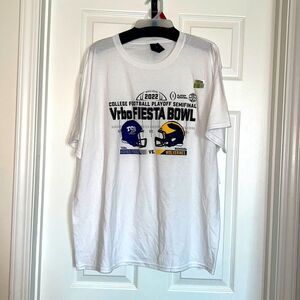 X temp Hanes xl 2022 vrbo fiesta bowl tee